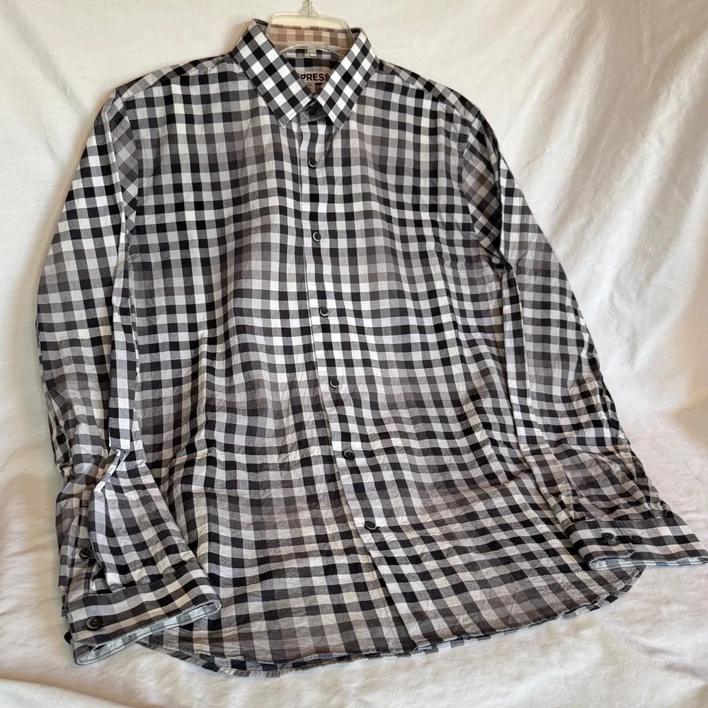 Express Men's Monochrome Plaid Shirt - Picture 3 of 4